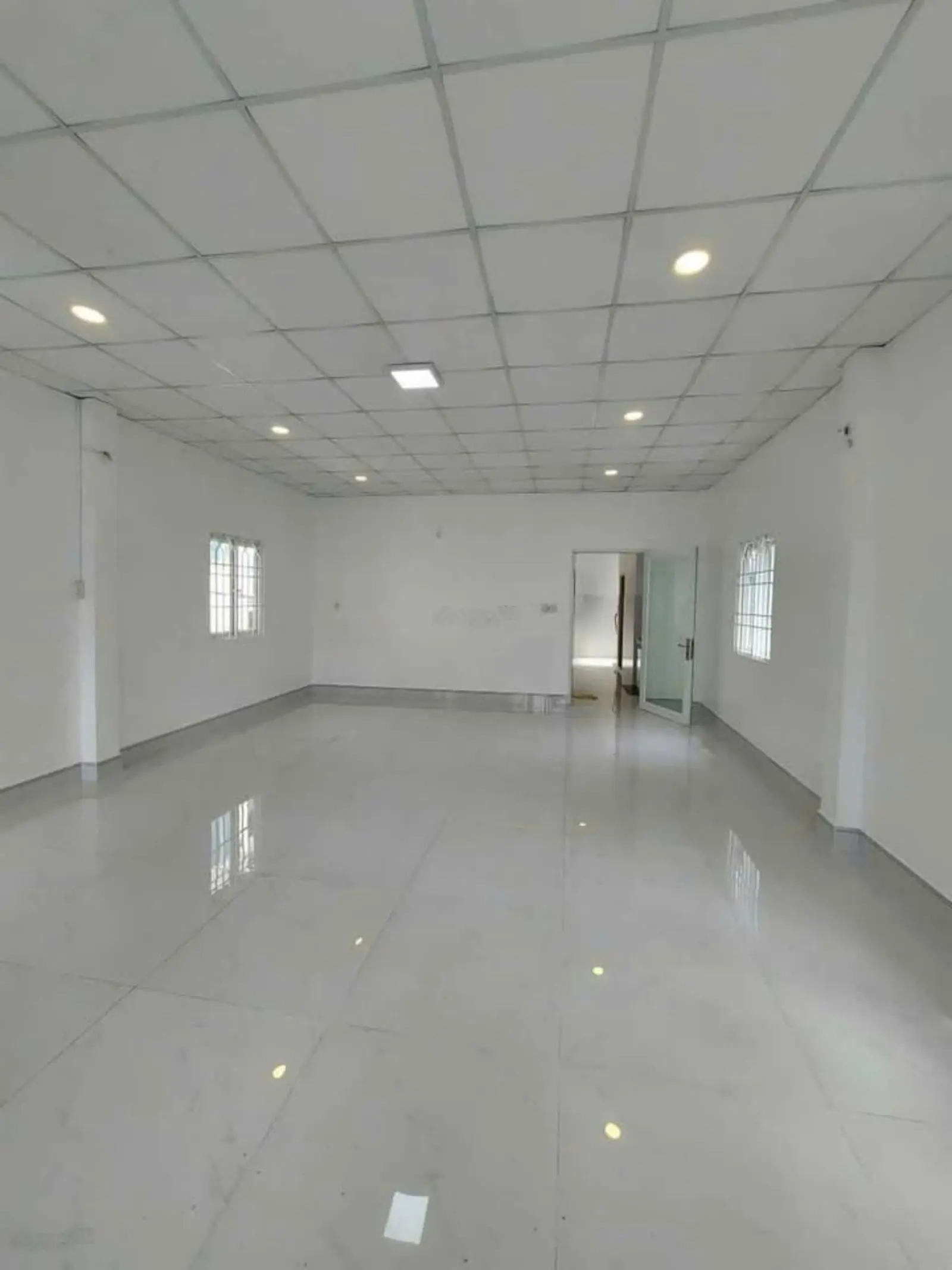 Bán gấp nhà 75m2 đường Trần Văn Mười. Liên hệ: 0973072381