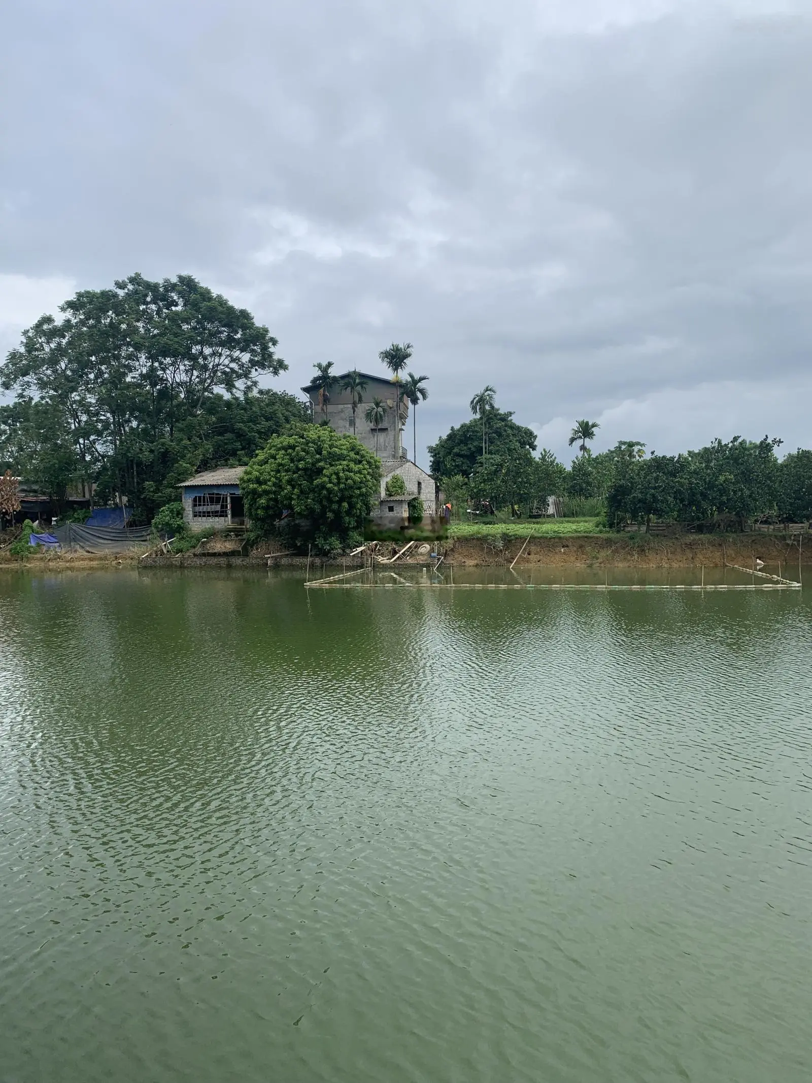 Cần bán 1182m2 đất bám hồ. Tại Thuỷ Xuân Tiên, Chương Mỹ, Tp Hà Nội