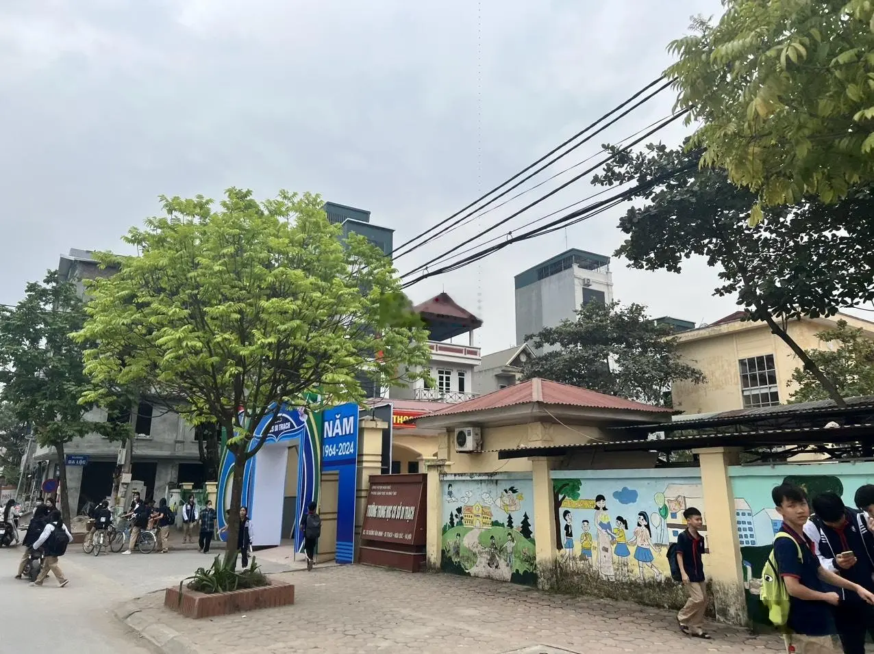 Cần bán đất mặt đường Văn Minh xã Di Trạch kinh doanh bất chấp ngay đường khu đô thị Hinode