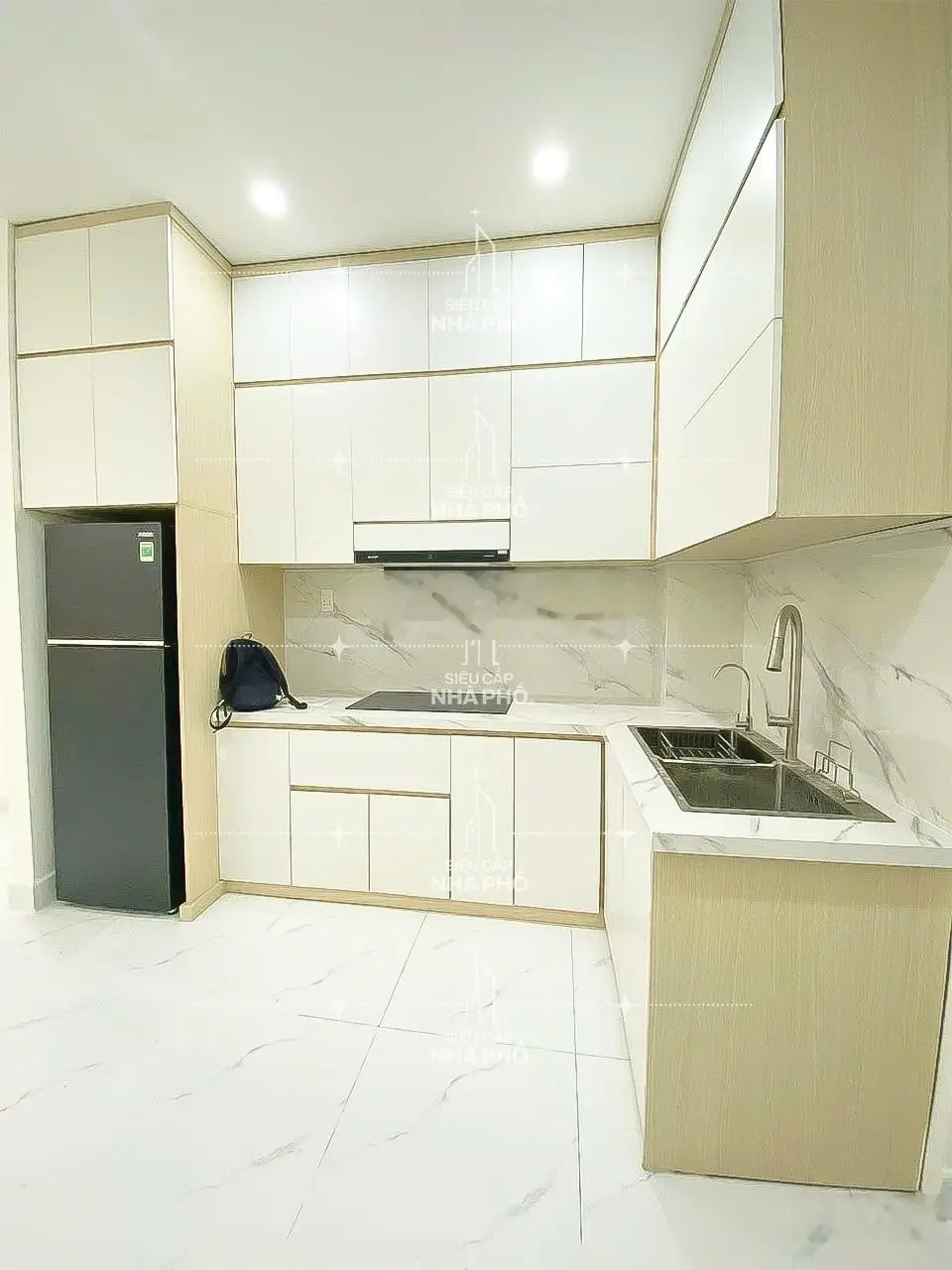 Quận 3 - nhà đẹp đón xuân - hẻm ô tô 5m đẹp - gần mặt tiền - 4 tầng - nhà nở hậu, pháp lý chuẩn