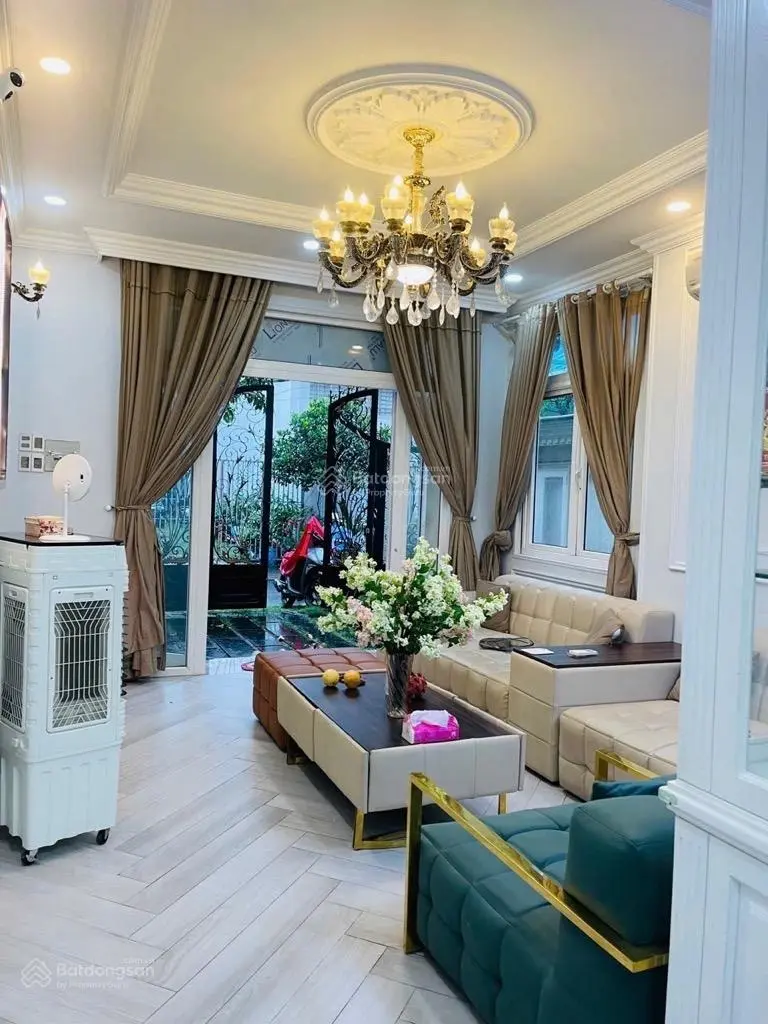 Biệt thự nghỉ dưỡng gò vấp 120m2 ngang 6m HXH 8m Thông - chỉ 12, x tỷ