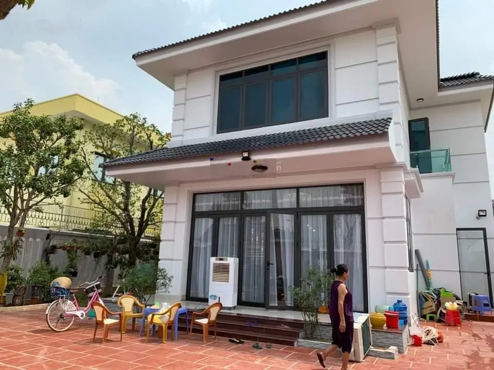 Chính chủ bán biệt thự mặt bằng 2125 giai đoạn 1 vào ở luôn