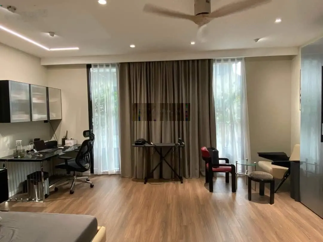Bán nhà Giảng Võ ôtô đỗ cửa, phân lô hai mặt tiền, full nội thất, 53m2, 4 tầng, nhỉnh 15,5 tỷ