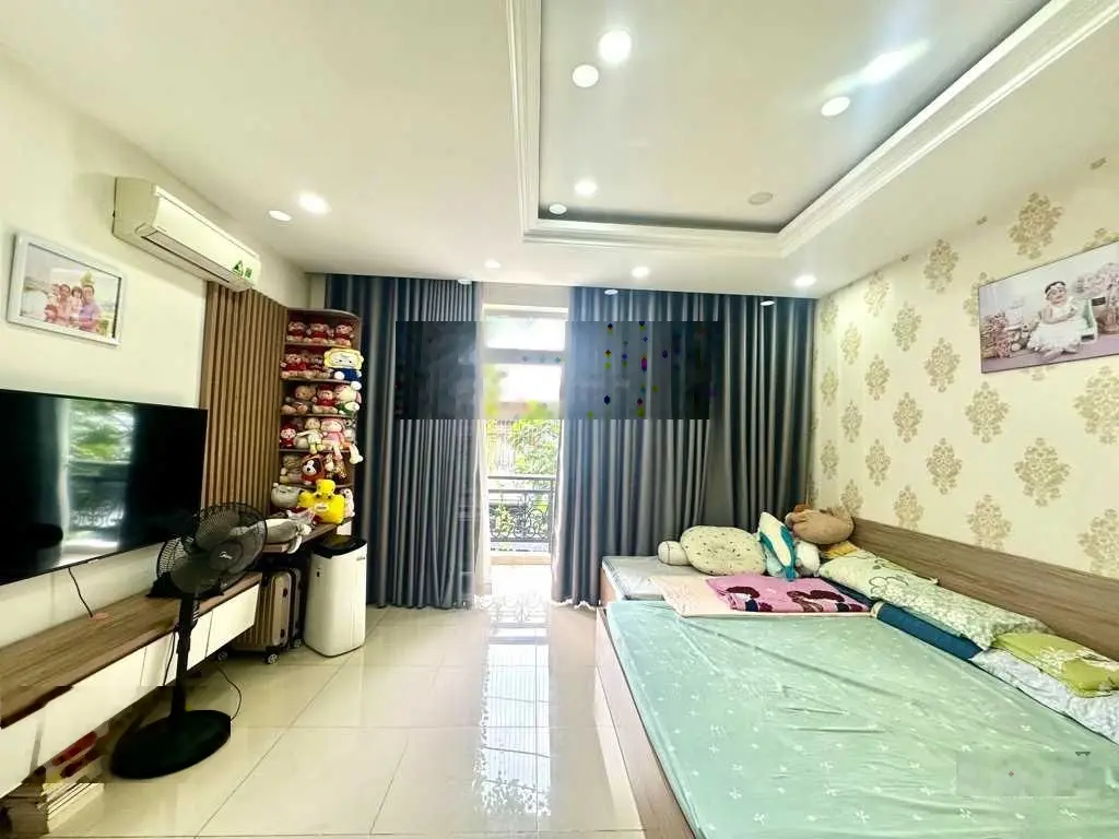 Bán nhà thủ đức, 5 x 14 cạnh KĐT Vạn Phúc City, 4 tầng, nhỉnh 8 tỷ.