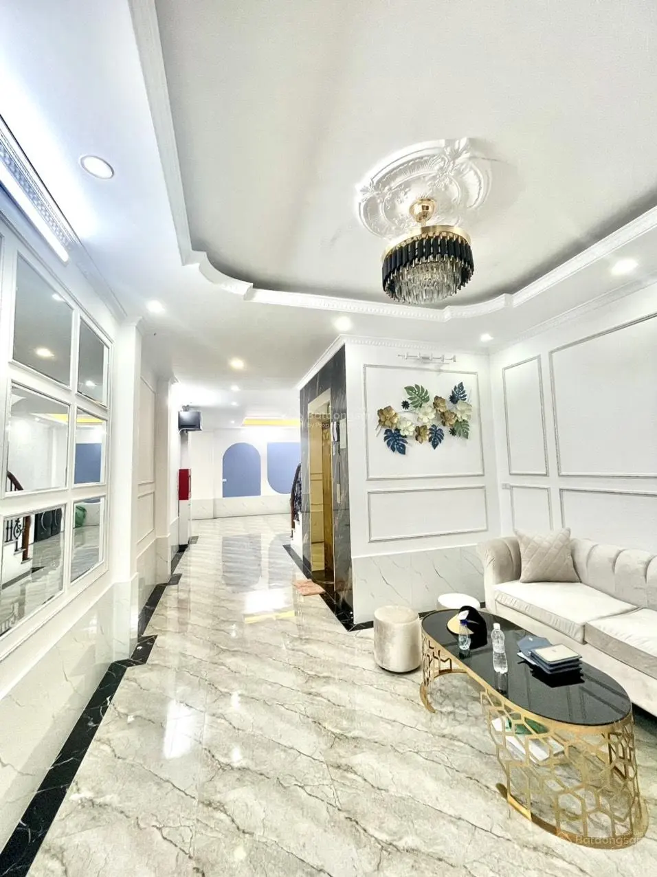 Bán chung cư mini phố Nguyễn Hữu Thọ, Ngọc Hồi, DT 100m2x7T mới tinh 24 phòng giá 17.9 tỷ