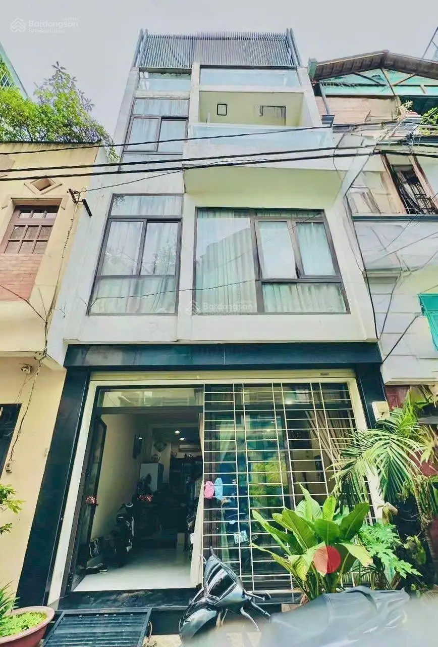 1tỷ800 bán 1tỷ700 căn 41m2 Lê Hồng Phong, P2, Q5. Gần BV Chấn Thương Chỉnh Hình, hẻm oto 7m.