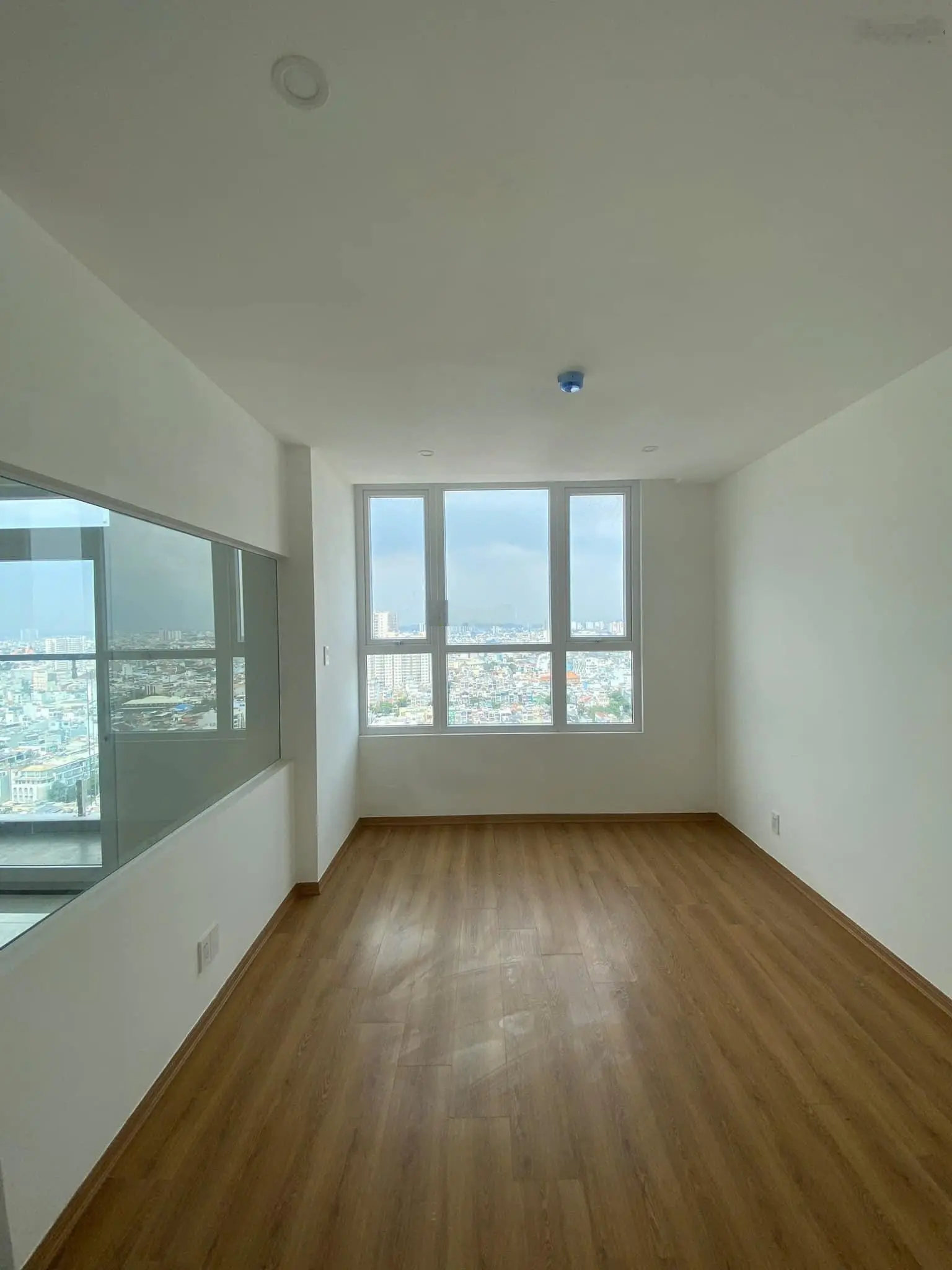 Cần bán căn hộ 51m2 2PN 1WC view đẹp giá 2.05 tỷ tại chung cư Western Capital Quận 6