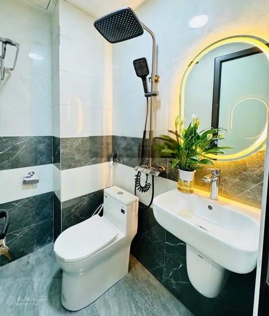 Bán nhà phố Thanh Nhàn - Hai Bà Trưng, ngõ thông - ba gác - nhà đẹp ở ngay