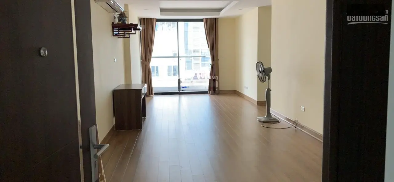 (Giá thật) chính chủ cần căn 85m2 3PN + 2WC full nội thất ở 110 Cầu Giấy Center Point, SĐCC