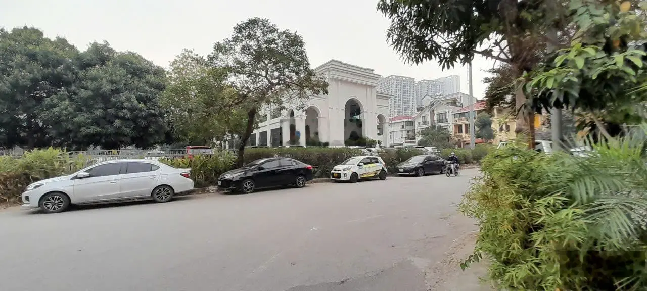 Biệt thự KĐT Văn Khê, La Khê, Hà Đông. 170m2, 3 tầng, trên 40 tỷ, ô tô, kinh doanh, full nội thất