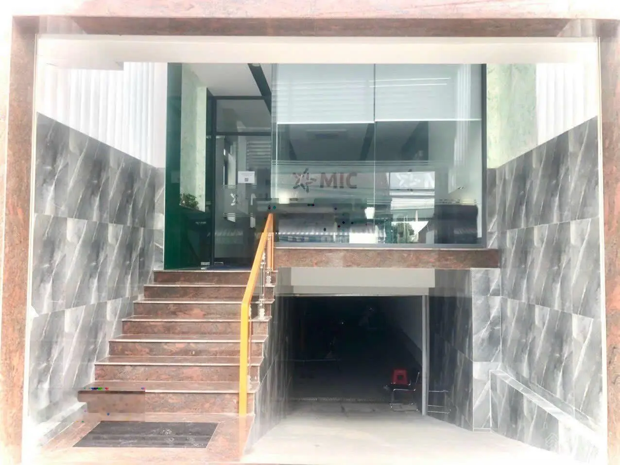 Toà nhà 4 tầng mặt tiền Nguyễn Văn Hoa, Biên Hoà giá 14,5 tỷ, diện tích 118 m2