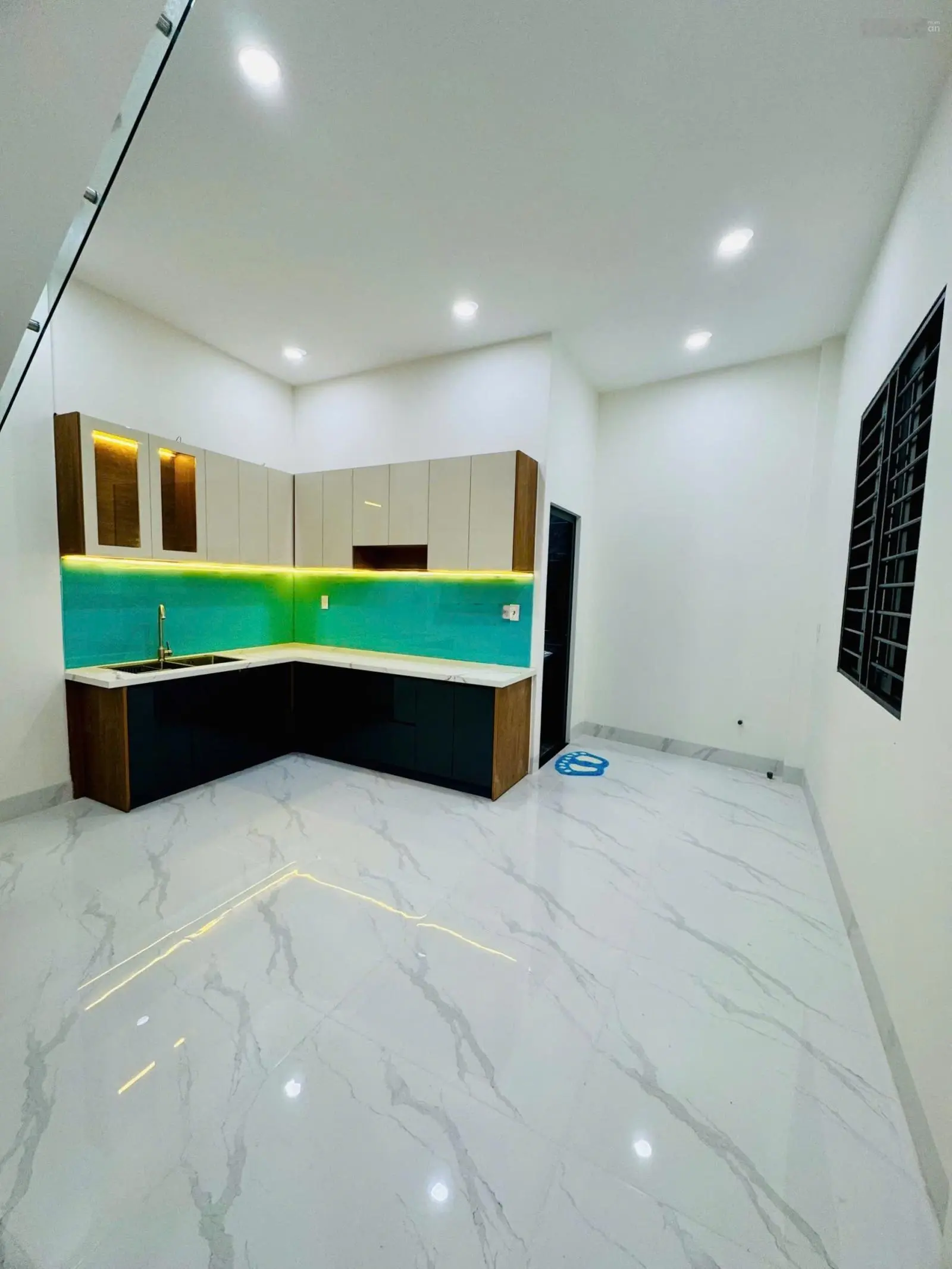 Bán nhà Phú Hoà , giá rẻ nhất khu , có đầy đủ nội thất và nhà rất đẹp , 2pn 2wc giá chỉ 2ty550