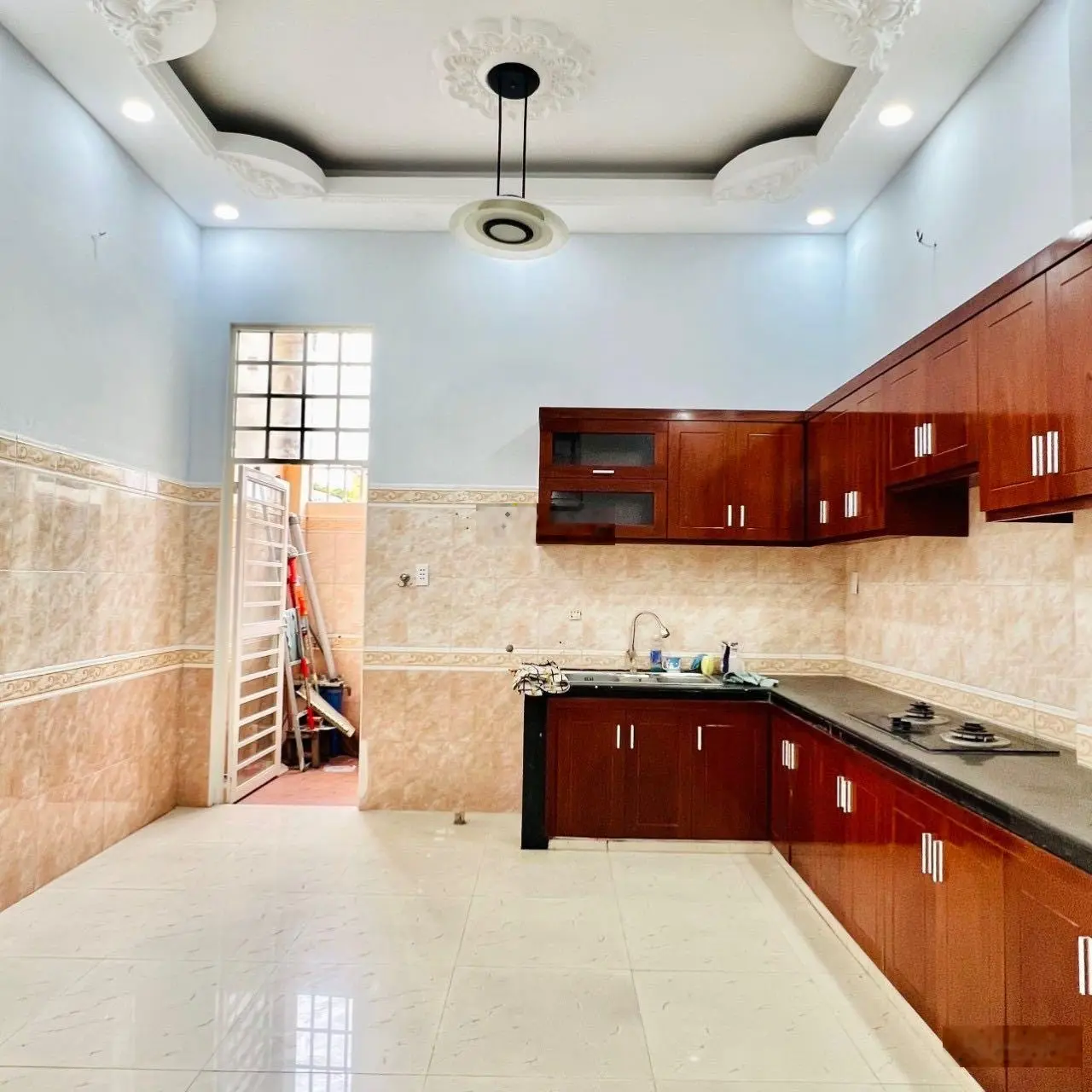 Nhà 4 tầng HXH đỗ cửa 4pn 5wc 4x19m Nguyễn Văn Khối P11 Gò Vấp
