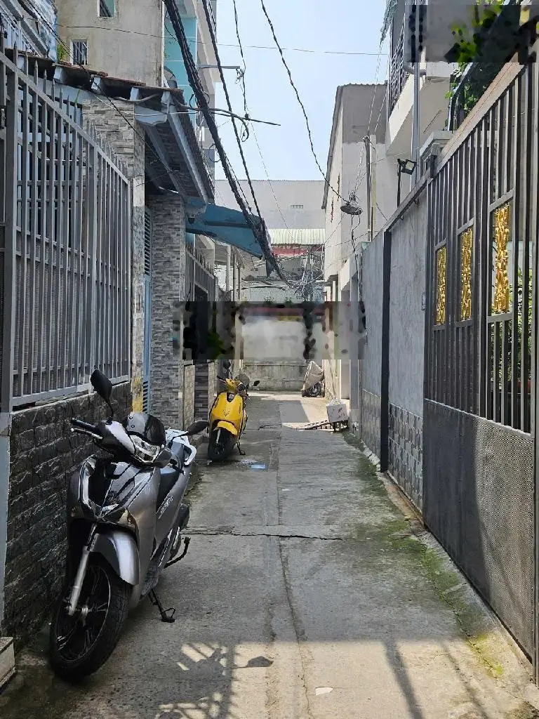 Bán nhà đẹp Phú Định, Quận 8 nhà 1 trệt 3 lầu 5PN, giá chỉ 6 tỷ
