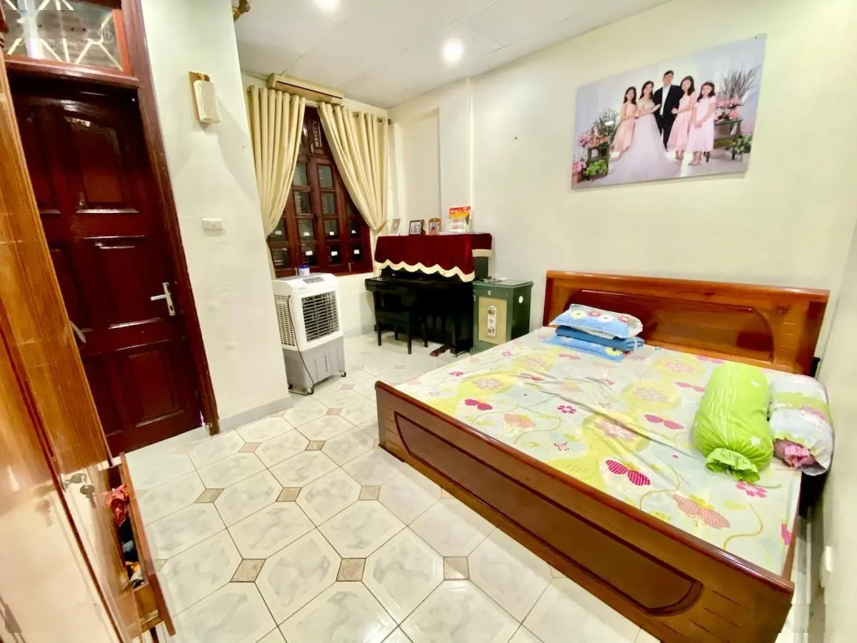 Bán Gấp nhà siêu hiếm phân lô ô tô tránh vỉa hè Trần Cung 62m2 x 4 tầng mặt tiền 4,5m