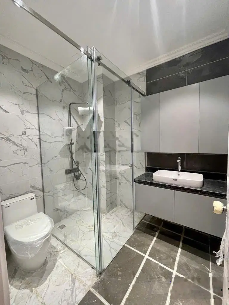 Nhà xây mới đẹp 5 tầng tại Bình Hưng Hòa A, đường nhựa 8m thông, xe hơi đậu cửa, nhỉnh 5 tỷ