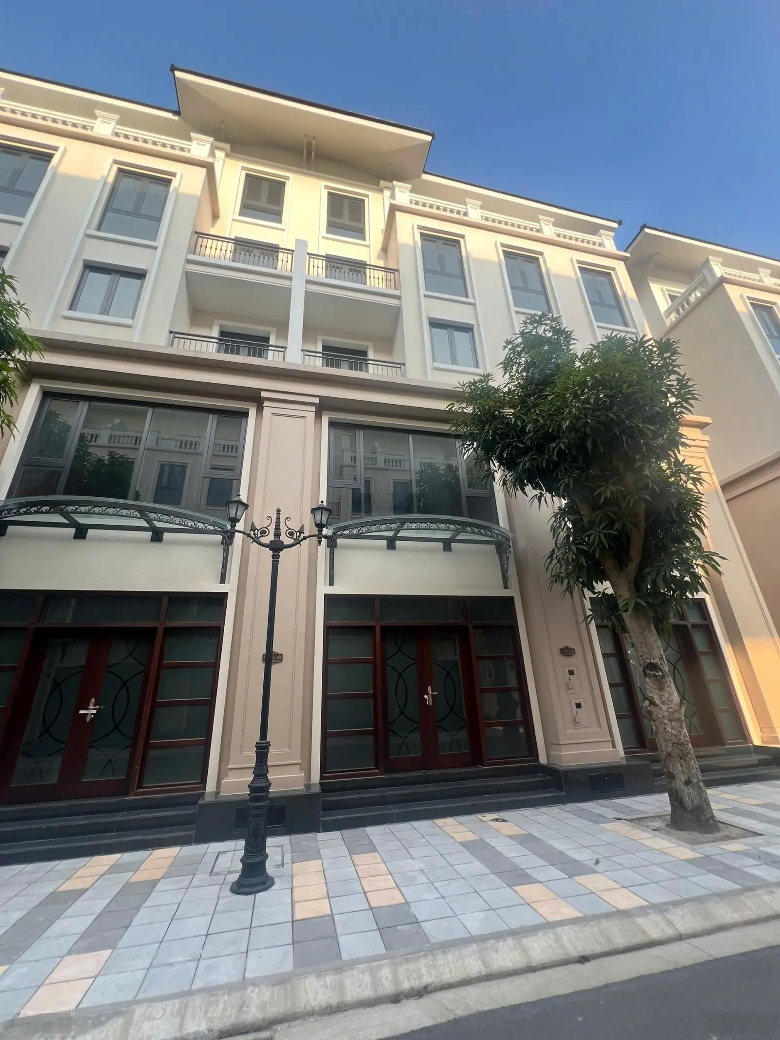 Chính chủ bán căn Vịnh Tây 12, Vinhomes Ocean Park 3, Giá bán 9 tỷ bao thuế phí, có hỗ trợ vay bank