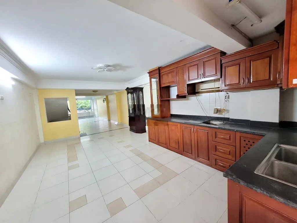 Bán Nhà TĐC Tứ Hiệp 120m2 - 7.5m, phân lô - 4T - Thang Máy, chỉ 15 tỷ