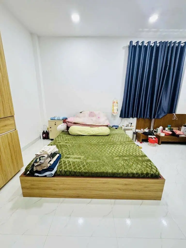 Nhà căn góc đẹp 3 tầng, 3PN vài m tới đường Nguyễn Văn Công, P3, Gò Vấp. Giá bán chỉ 4.790 tỷ