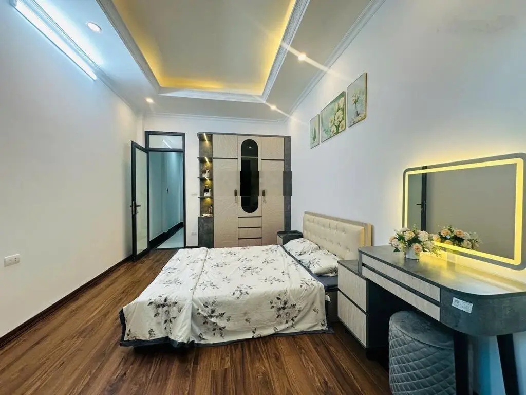 Minh Khai - Hbt - Nhà Đẹp Giá Rẻ Chỉ 7,78 Tỷ Có Nhà 45m 4 ngủ Sát Mặt Phố To, Chuẩn Trung Tâm Quận