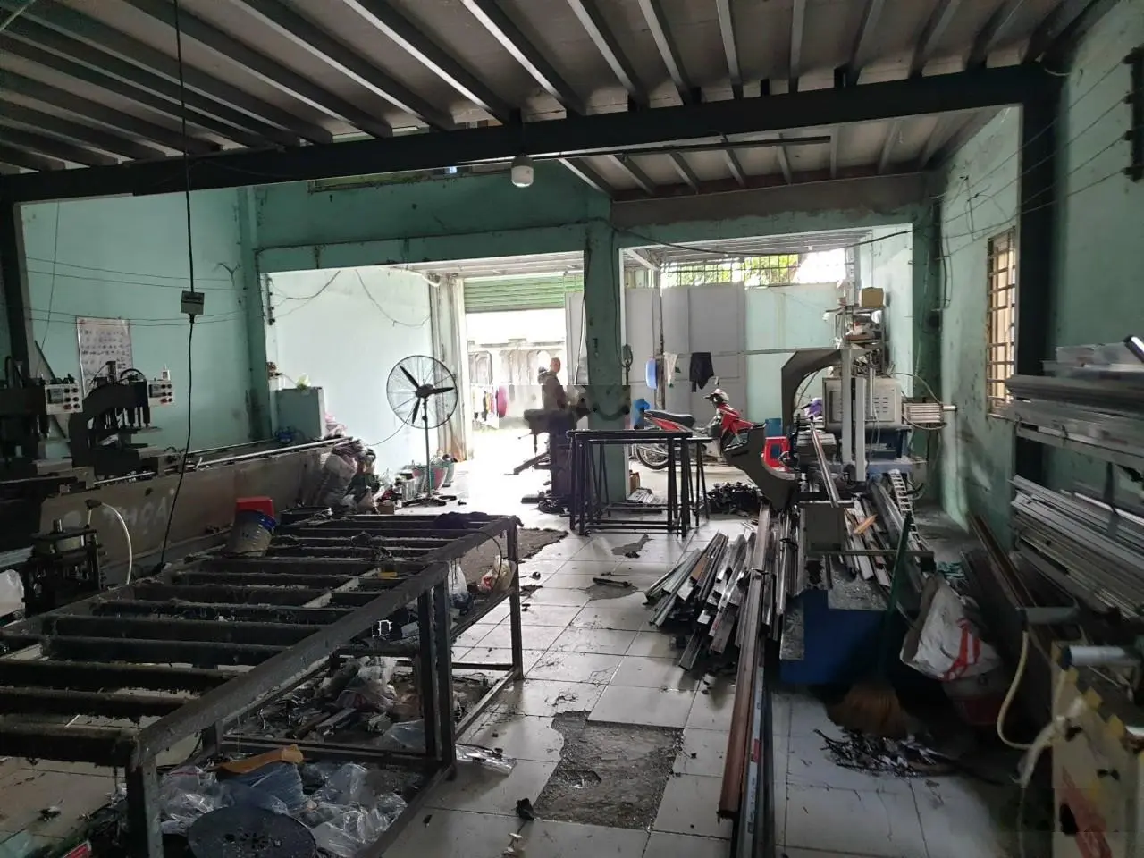 Kho xưởng MT đường Xuân Thới Thượng 4, gần đường Phạm Văn Sáng