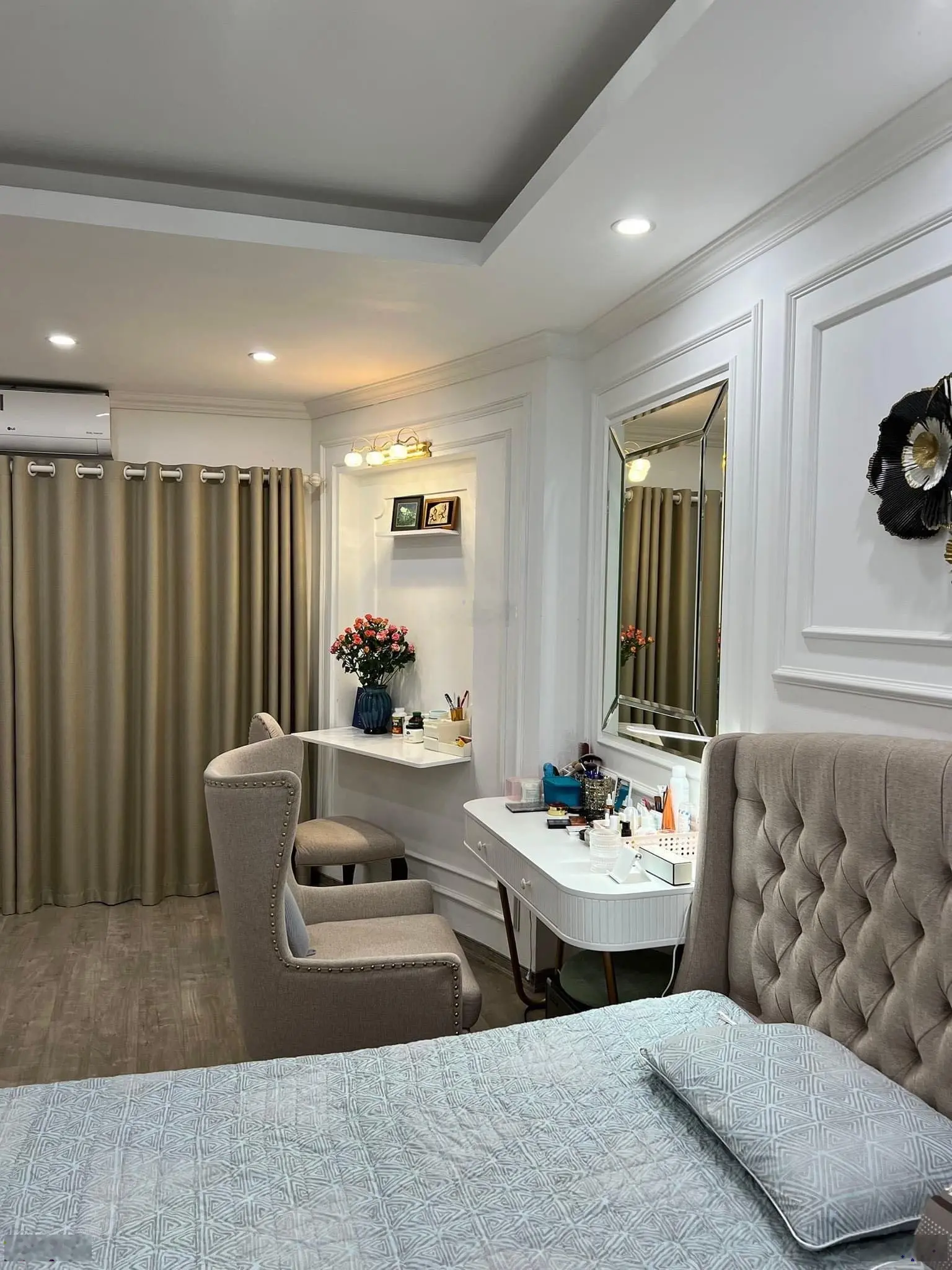 Mặt tiền 5m 5 tầng view chung cư - cạnh trường An Hưng - thông ra Lê Quang Đạo - Thiên Văn Học