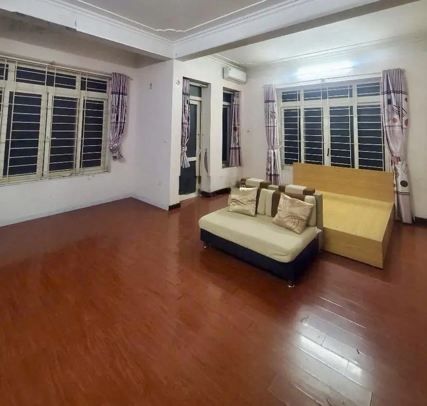 Bán Nhà 6 Tầng Lô Góc Ô Tô Kinh Doanh, Phố Xuân Thuỷ Cầu Giấy, DT 137M MT 7.5M Giá 30Tỷ.