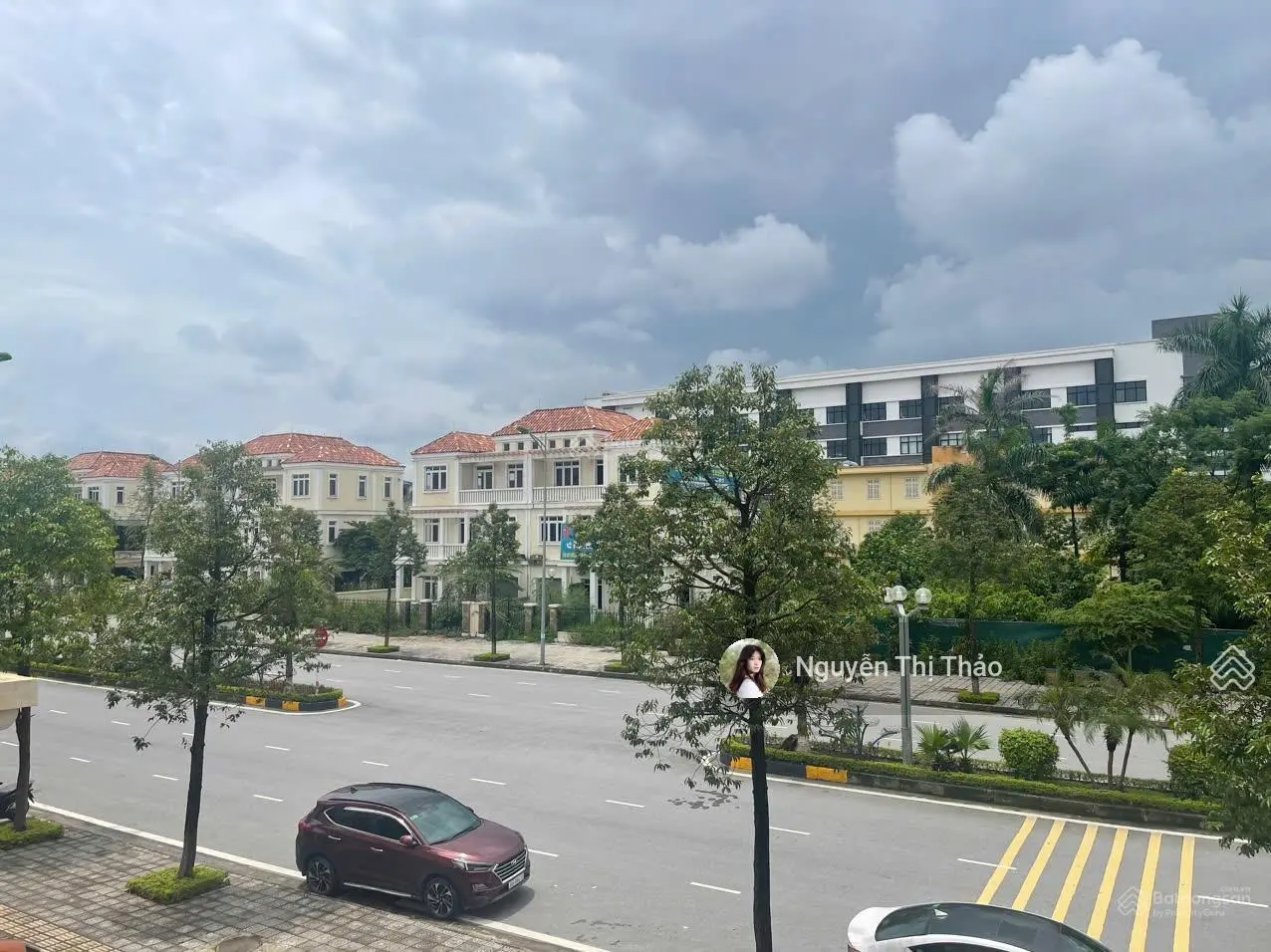 Bán biệt thự Nam An Khánh 300m2, mặt đường đôi 40m2 giá chỉ 1xx triệu/m2