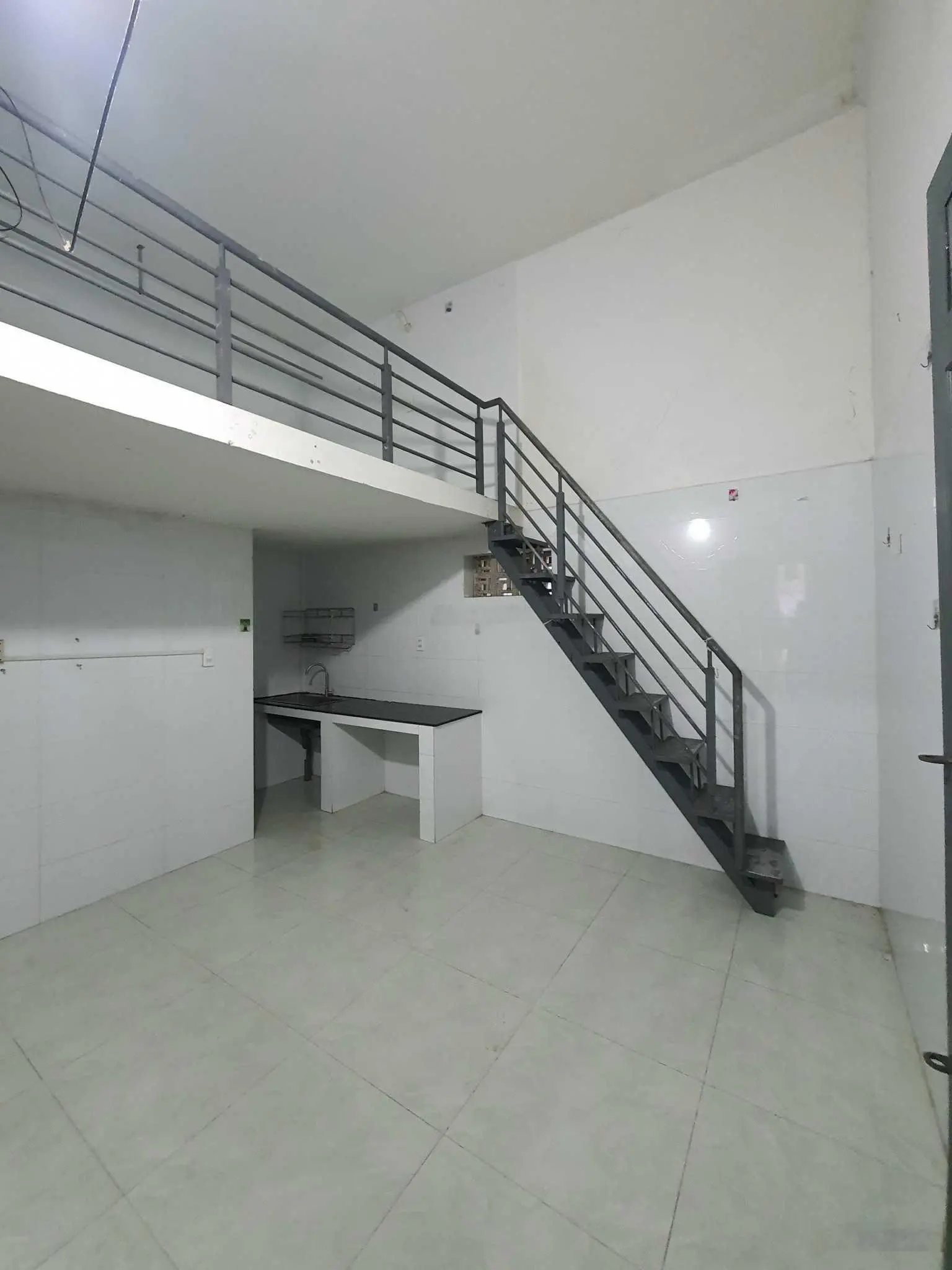 Nhà vừa ở vừa có phòng trọ cho thuê 7 tr/th S 149,1m2 (5x29.7m) bán nhà MT gần chợ 434 Bình Hoà