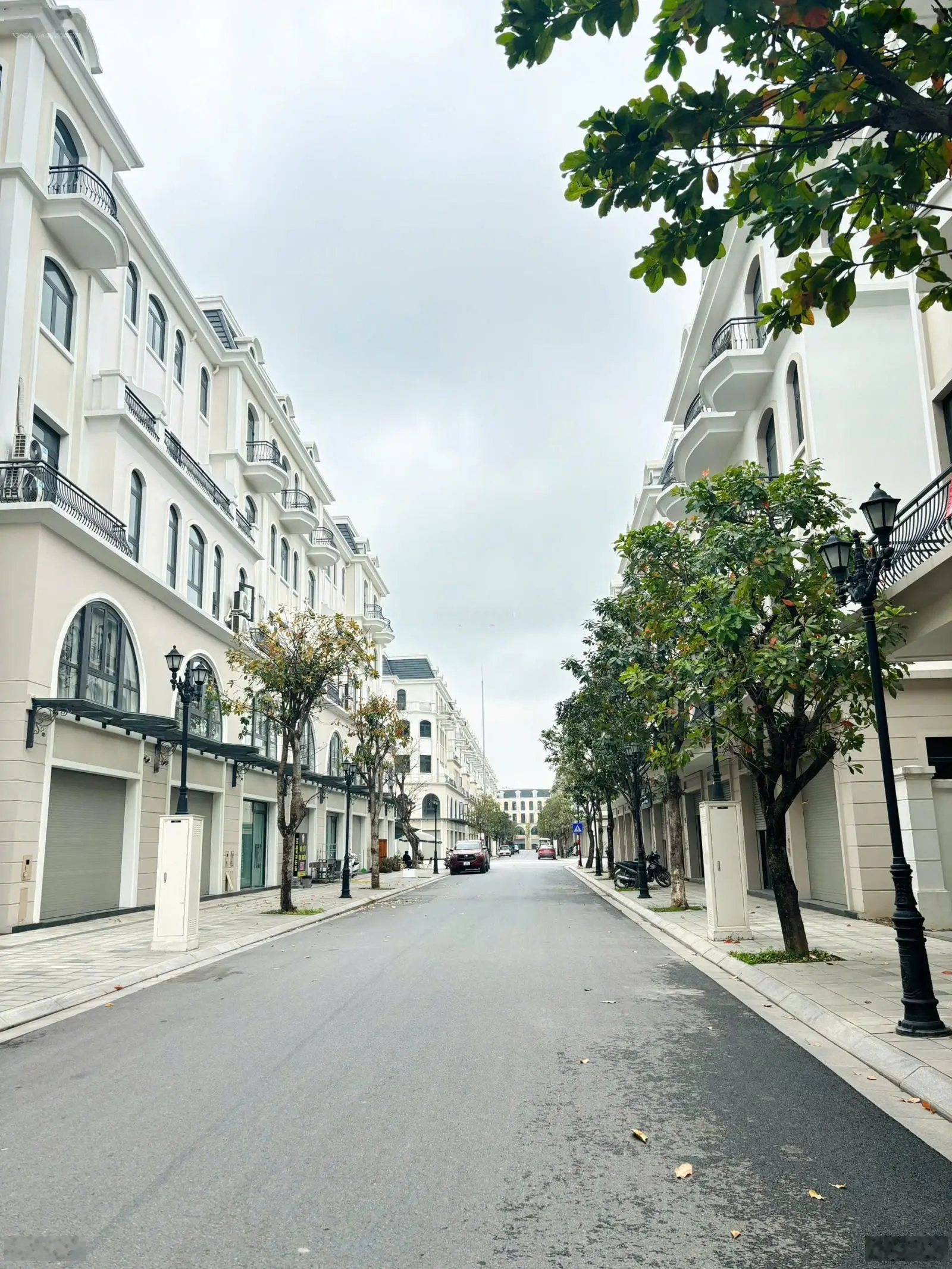 Chủ nhà ngộp bank cần gấp căn Sao Biển 58,5 m2 gần chung cư masteri, công viên 7,5 ha ,bể bơi