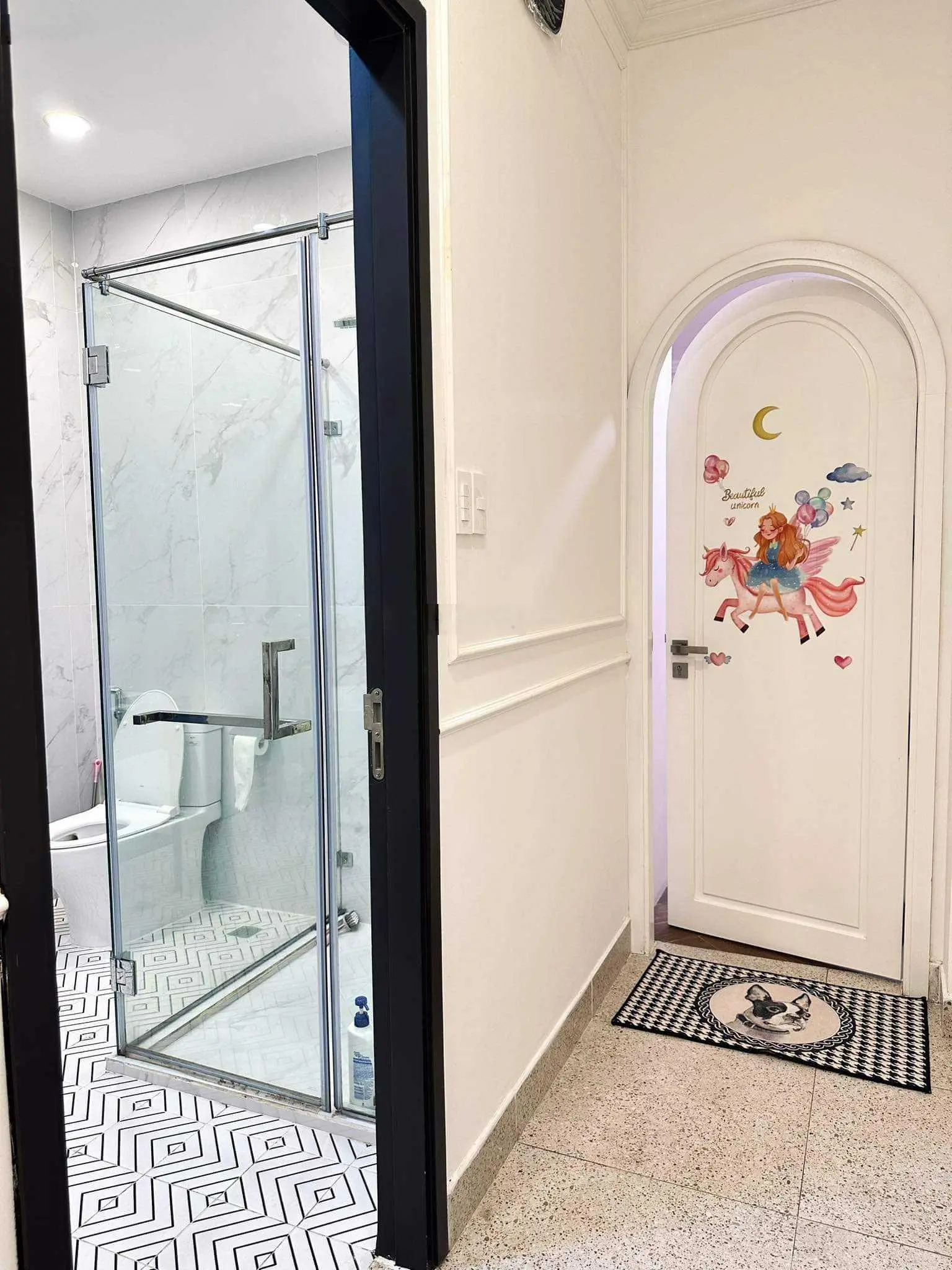 Hẻm Sang 8m - Lê Văn Sỹ thông Trường Sa - Quận 3. DT: 120m2 (4x30)m, cấp 4 tiện xây mới 5 tầng + ST