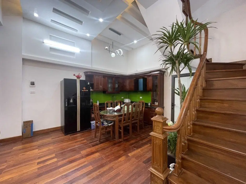 Siêu hót - mới kính koong - full nội thất đẹp - gần ô tô - ngõ thông - Minh Khai - 57m2 - 11 tỷ