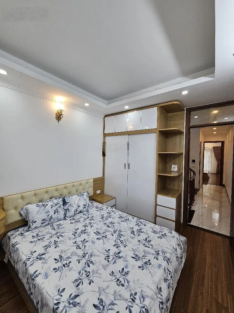 Bán Nhà Riêng tại Đường Phố Trạm, 6,5 tỷ VND, 47 m2, VIEW ĐẸP, GIÁ CỰC CHẤT, FULL NỘI THẤT CỰC ĐẸP