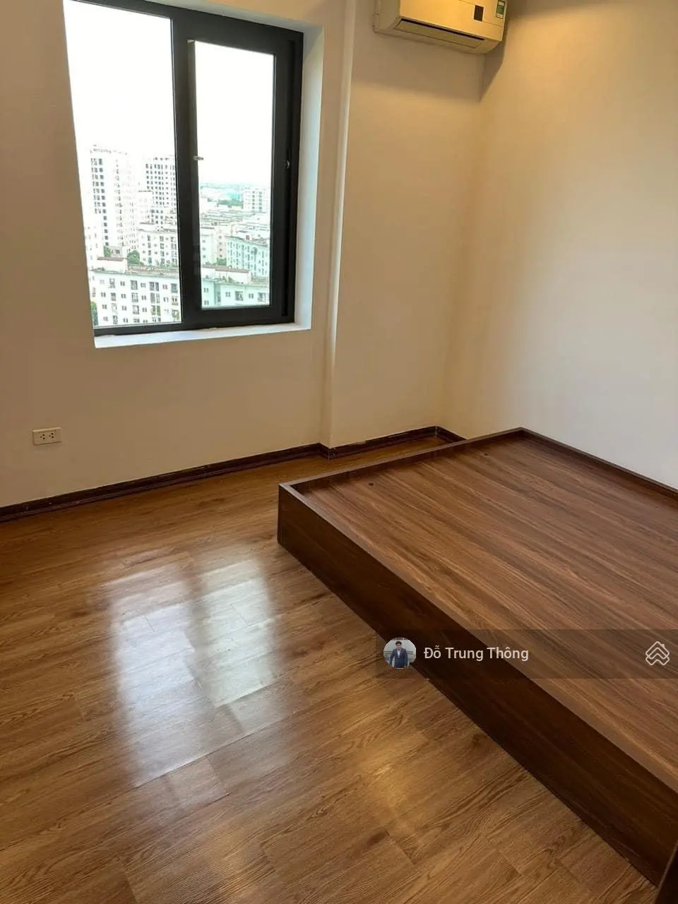 Cực sốc bán căn view hồ 2PN 74m2 chỉ 51tr/m2 tâm huyết cả cuộc đời chung cư Green Park Phương Đông
