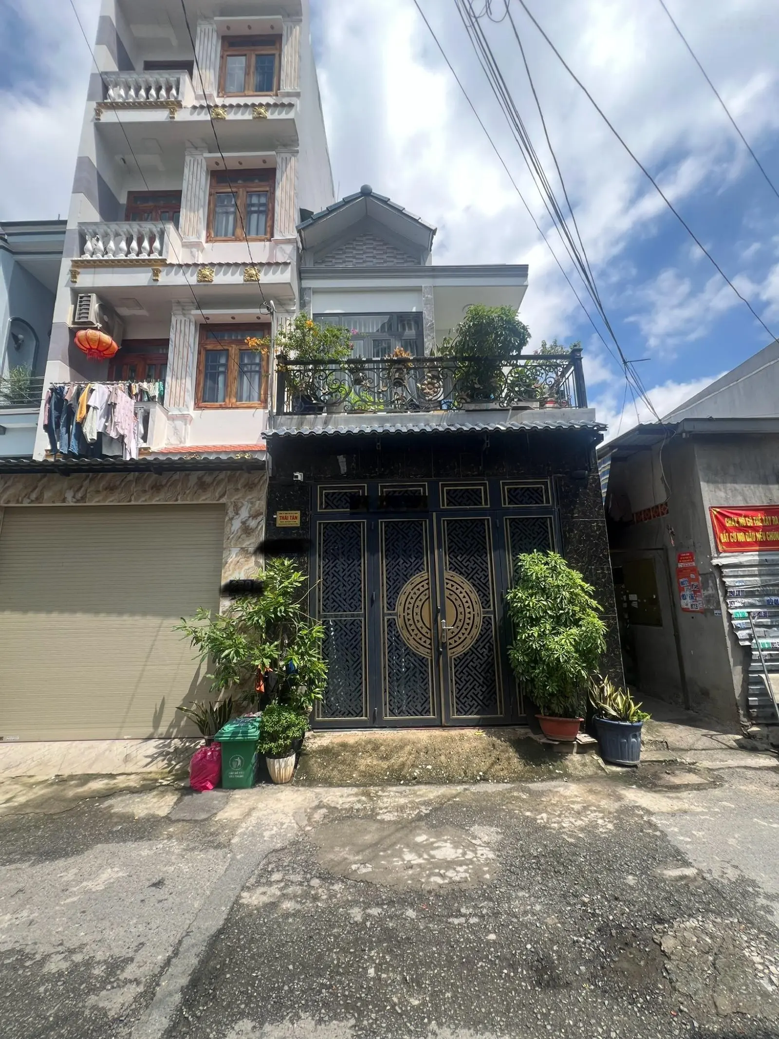 Nhà đẹp, mặt tiền KD HT05, 64m2, 1 trệt 2 lầu, đường nhựa 8m, giá chỉ hơn 4ty, Quận 12