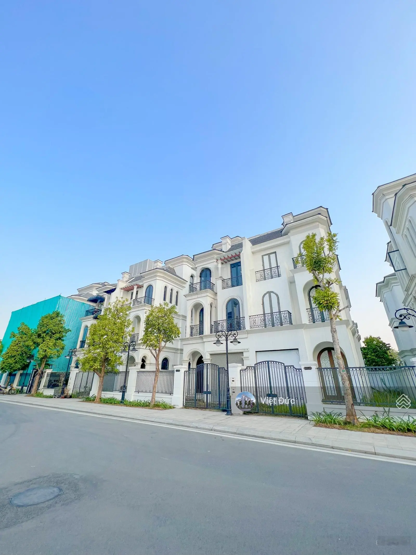 Em cần bán biệt thự song lập cạnh sông Đảo Ngọc Trai Vinhomes Ocean Park