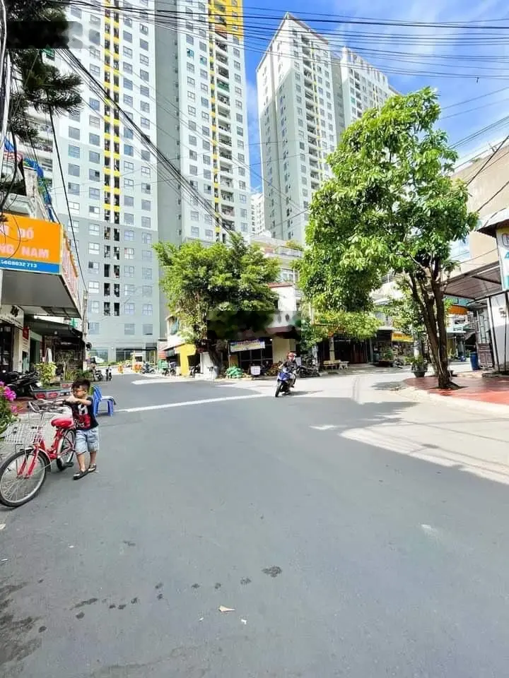 Bán dãy trọ khu Sóng Thần, Dĩ An vị trí đắc địa, cạnh trung tâm hành chính Dĩ An. giá đầu tư!