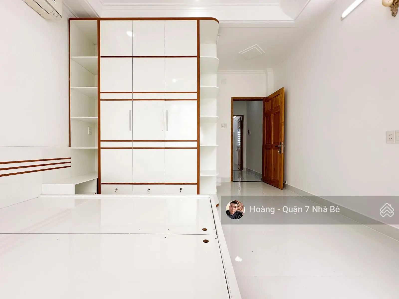 Nhà Mặt Tiền Hẻm-1Sẹc Đường Huỳnh Tấn Phát DT4x15m-1Trệt 2Lầu Sân Thượng 4PN 5WC-Cách Q7 tầm 1,5km
