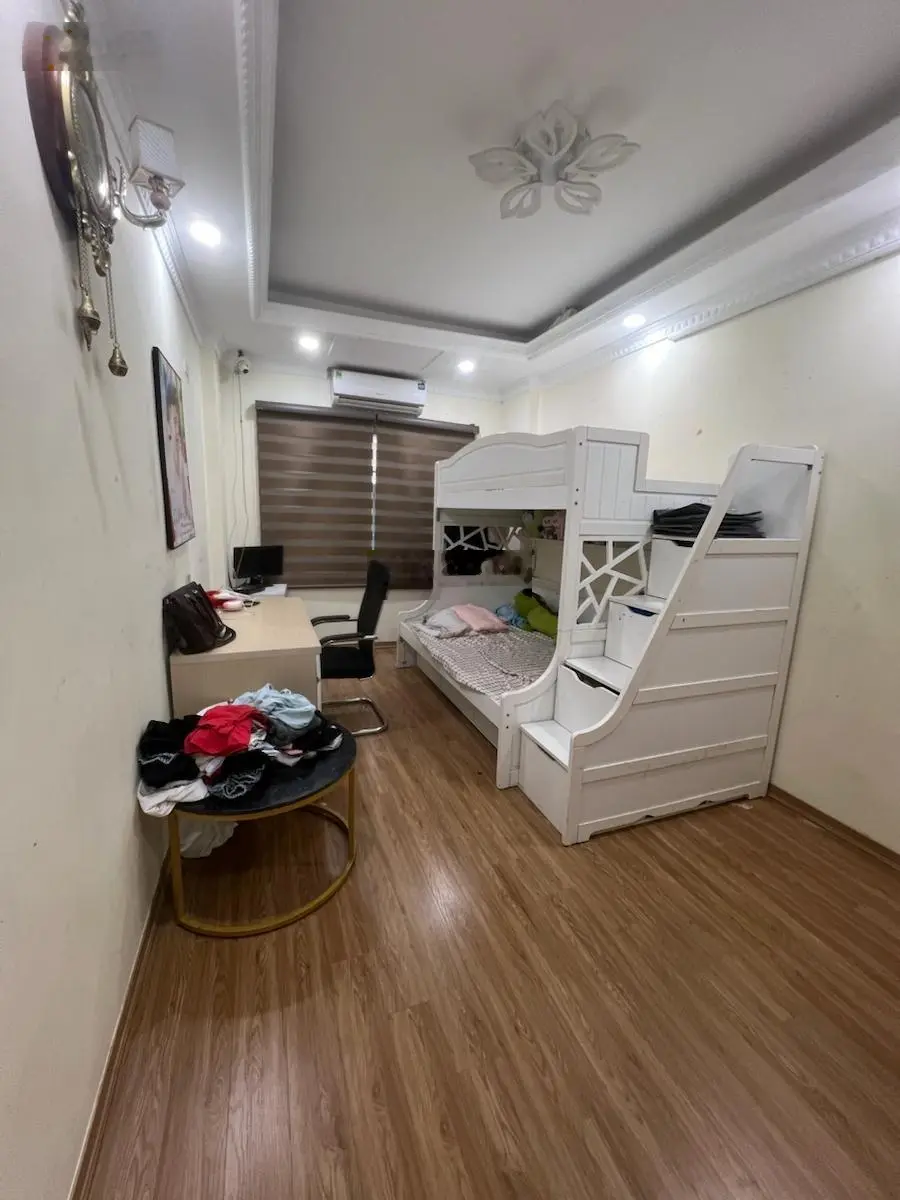 Nhà Lĩnh Nam 41m2 4 tầng - giá 6ty500 - sổ đỏ