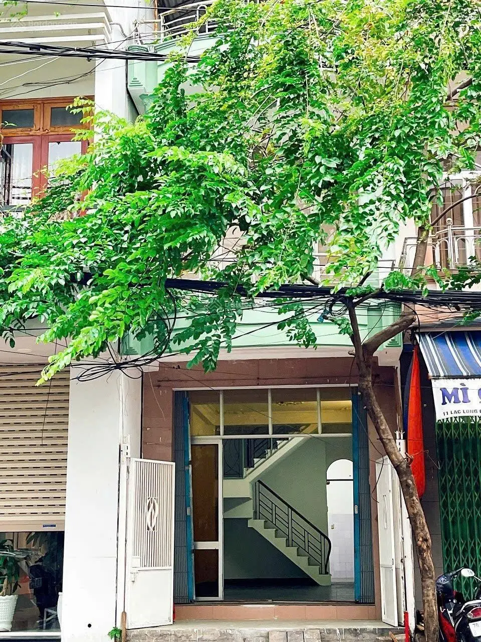 Nhà 3 tầng mặt tiền Lạc Long Quân, TTTP Nha Trang - Giá: 6 tỷ 350 triệu