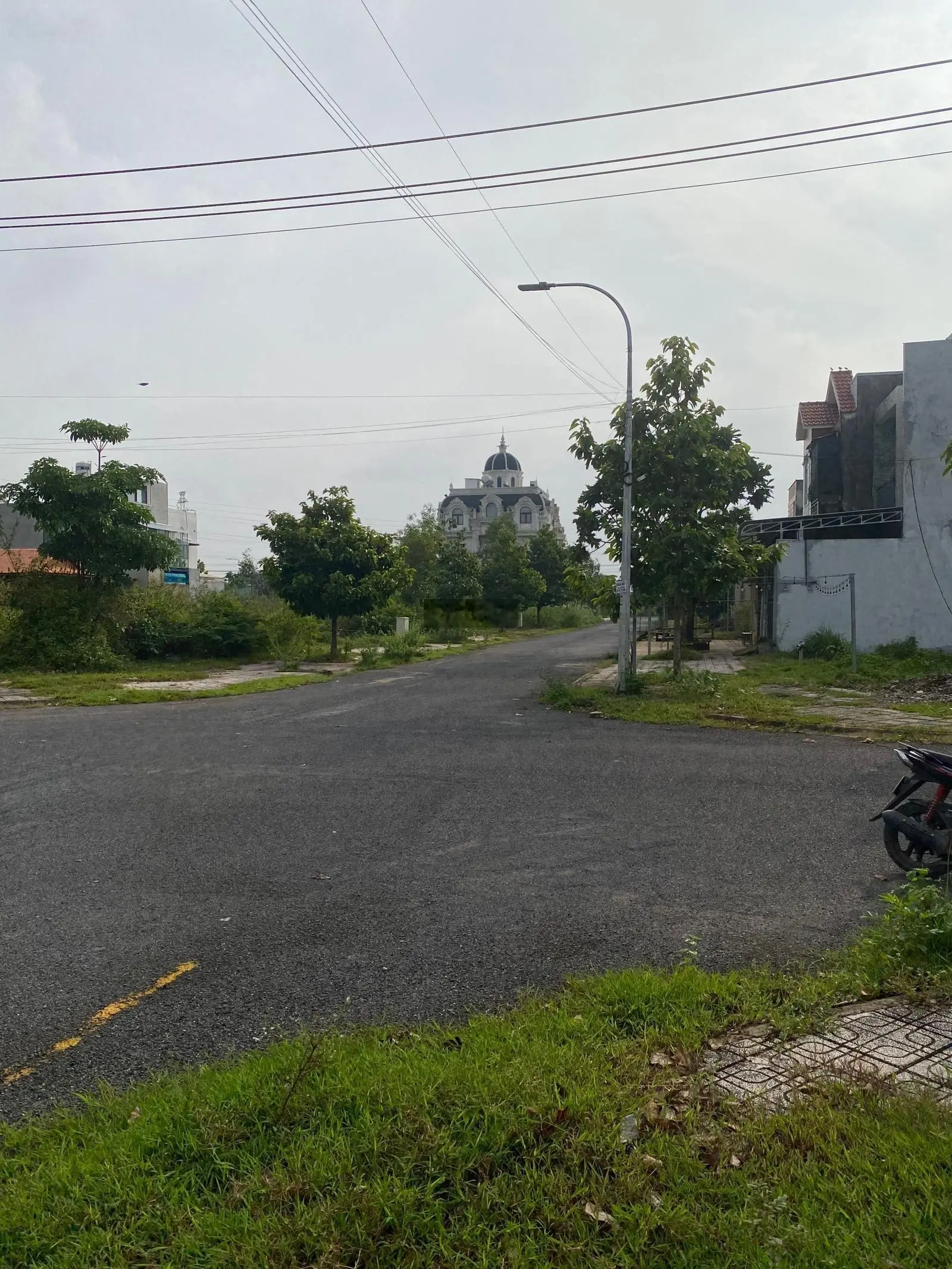 Bán lô vị trí đẹp dân cư đông, không dính lỗi phong thuỷ hướng Nam gần bảo về Đông Á KDC An Thuận