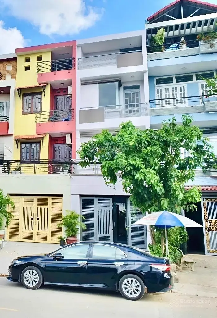 Bán nhà sát MT đường Nguyễn thị tần-chợ rạch ông p2 Q8(4,1x13)5 tầng,HXH giá 9,95 tỷ, pháp lý chuẩn