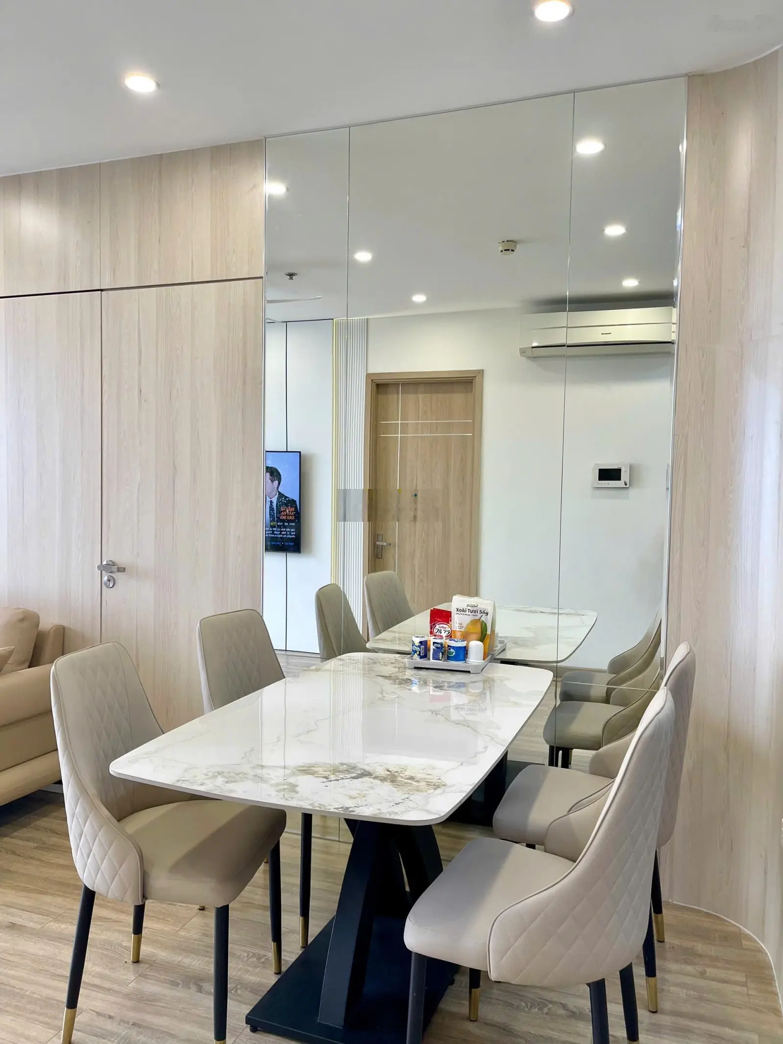 Chính chủ bán căn 2 phòng ngủ Bea Sky Nguyễn Xiển view thoáng nhỉnh 4 tỷ