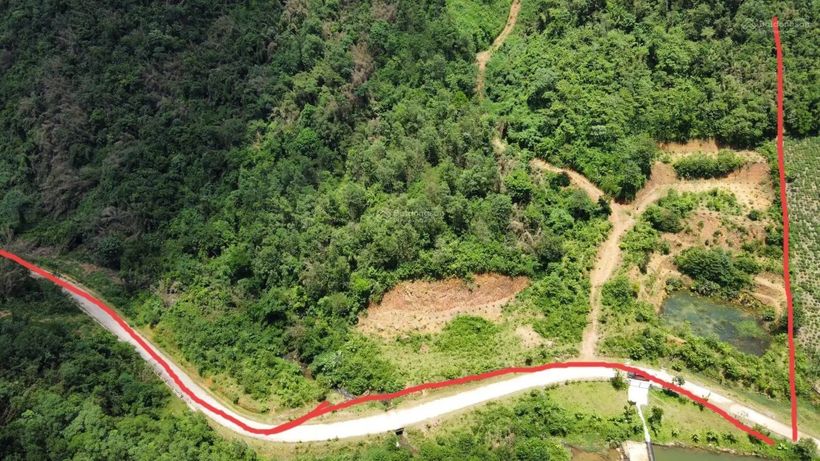 Bán đất tại Đà Bắc, Hòa Bình. Diện tích 30000m2, giá 1,8 tỷ