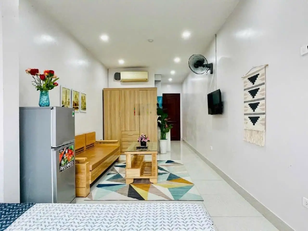 Bán nhà Mỹ Đình 117m2, Ngõ Oto thông, 17 căn hộ full nội thất , dòng tiền 150tr/ tháng