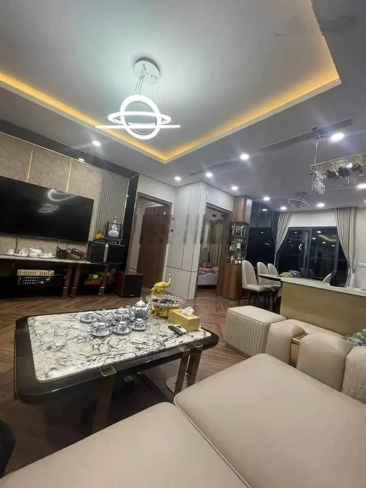 Bán căn hộ đẹp, hướng thoáng mát tại hà đô park view, giá siêu hời chỉ 8 tỷ vnd, diện tích 95m2