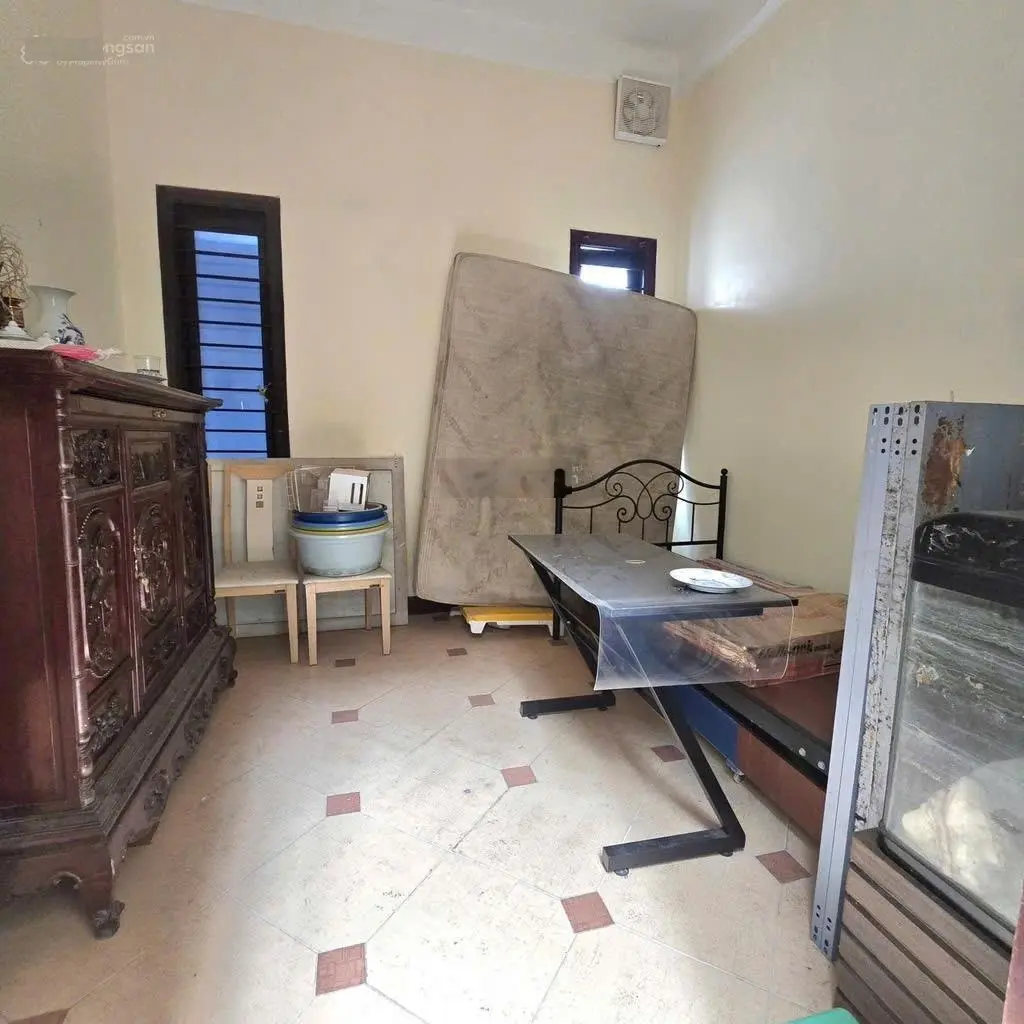 Bán NR tại Xuân Phương, 6,5 tỷ, 42m2, 4PN, 3WC, 4 tầng