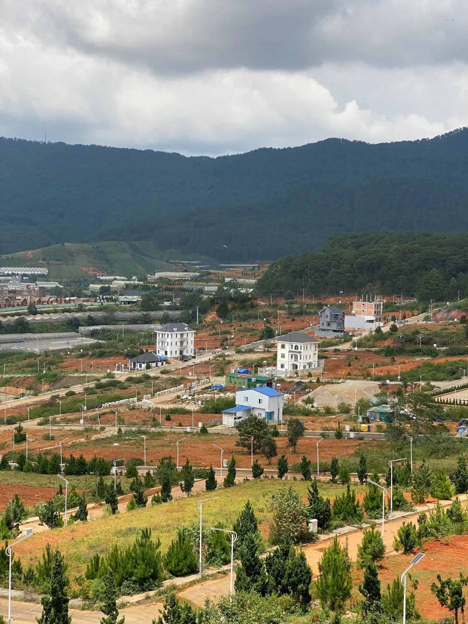 Hoa hậu KĐT Vạn Xuân Langbiang- 290m2, view rừng thông