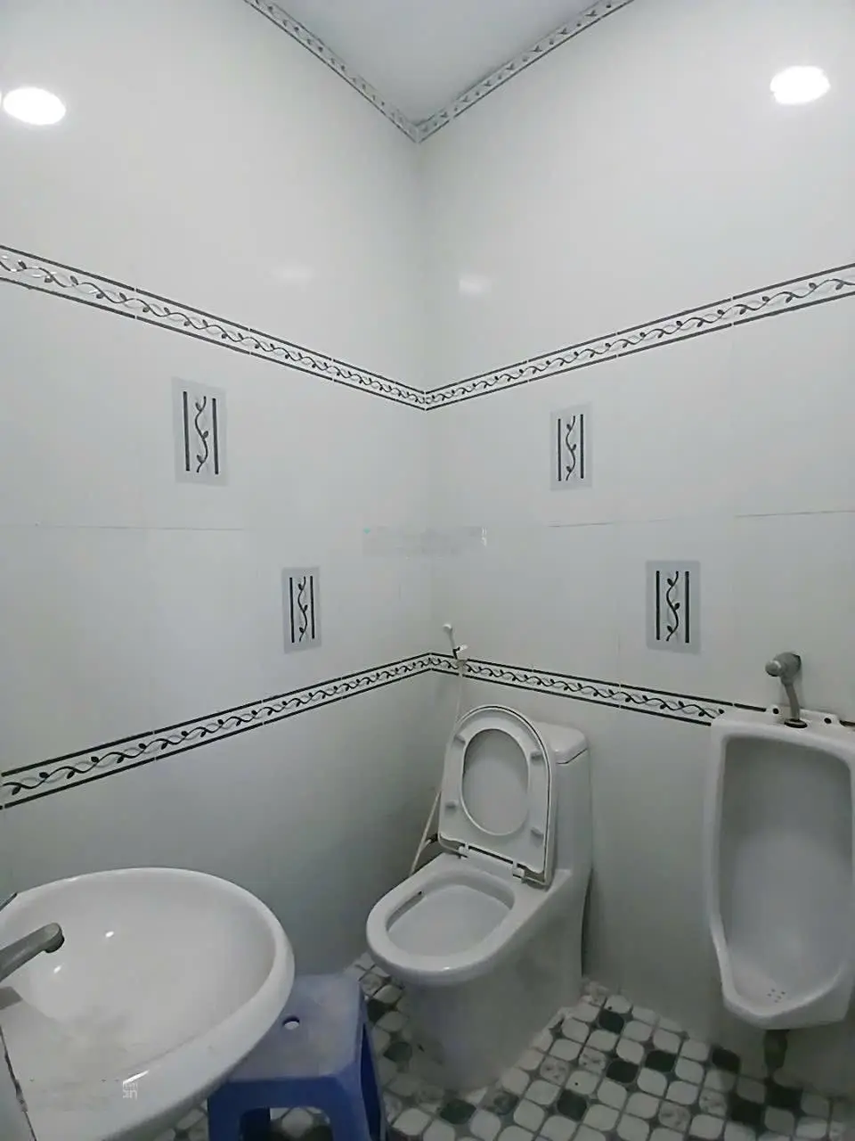 Bán nhà mặt tiền, TT Phước Long B, Quận 9, sát Dương Đình Hội, 97m2, 2 tầng, 3 PN giá chỉ 7,5tỷ