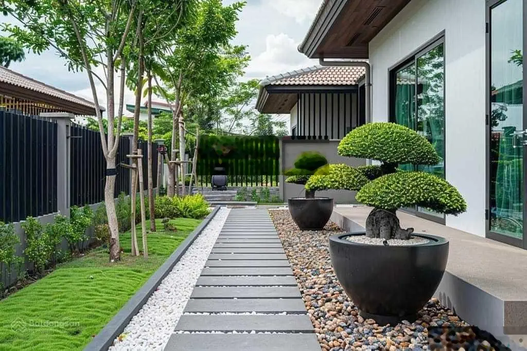 Bán biệt thự sân vườn, hồ bơi khu compound, Thảo Điền, Quận 2. DT 18m6 x 33m, trệt 2 lầu